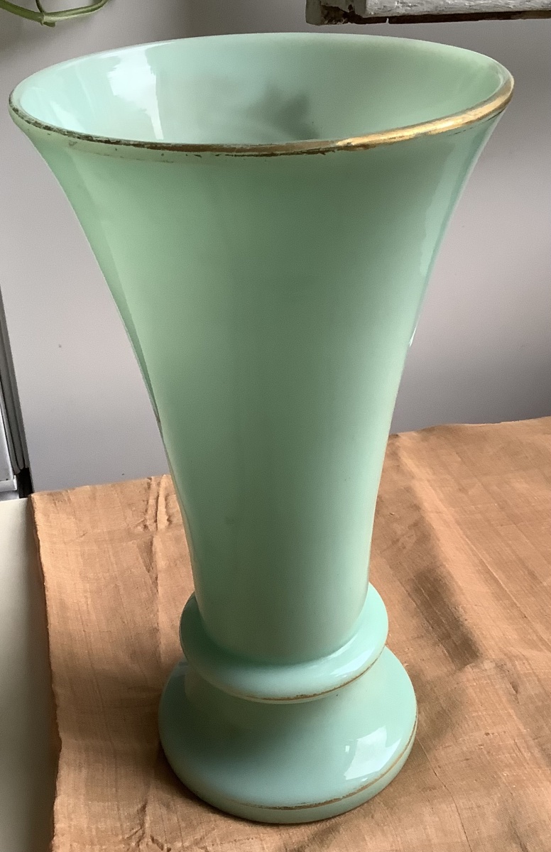 Vase opaline en 19 em siècle -photo-4