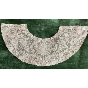 Une feuille d’éventails de dentelle à aiguille n 19 em siècle 