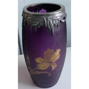 Vase verre émaillé art nouveau décor fleurs émaillée monté métal argenté 