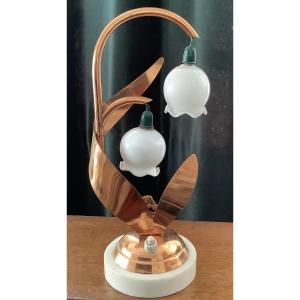 Une lampe de table muguet avec tulipes de origin