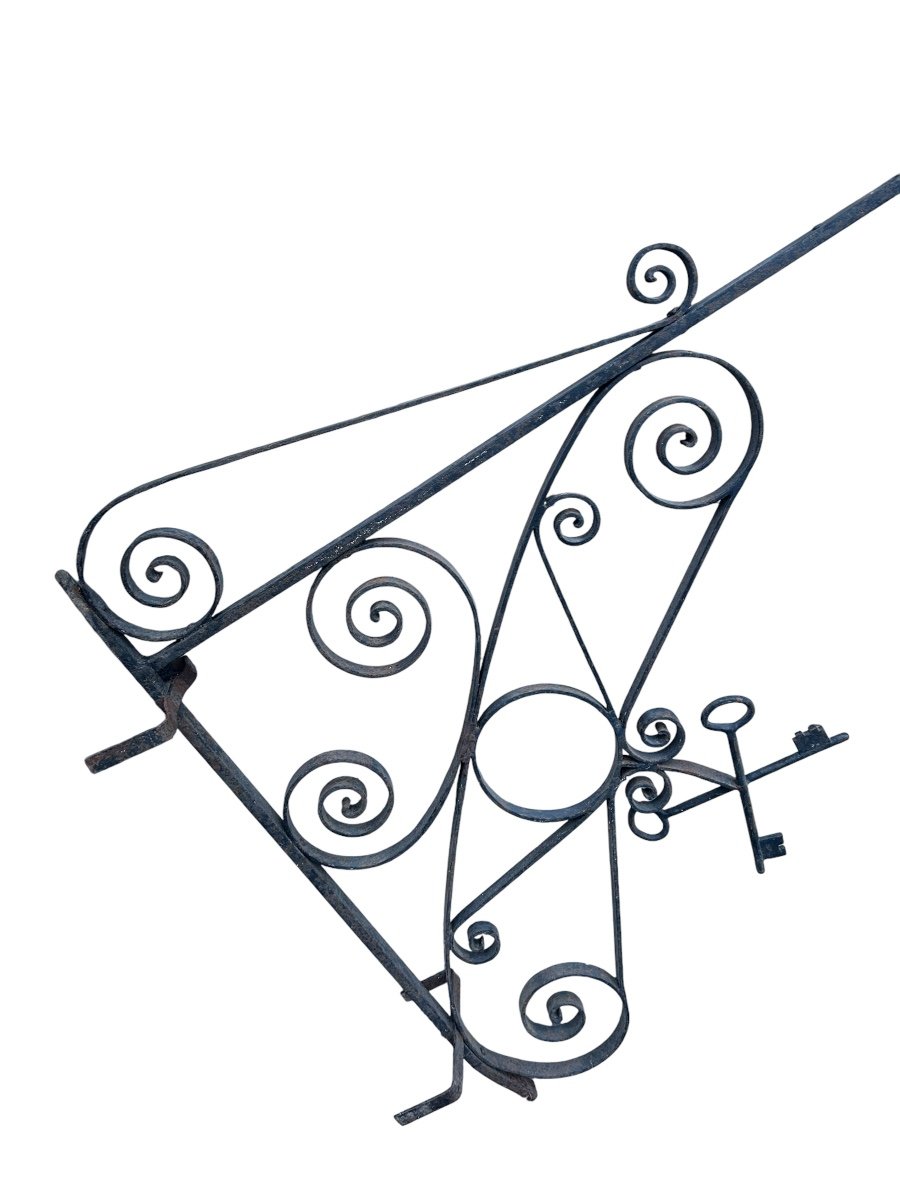 Locksmith Sign Post -photo-1