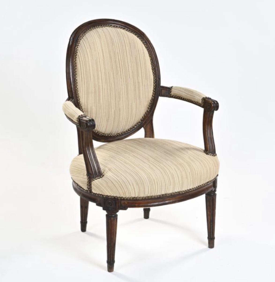 Paire de Fauteuils Médaillons Époque Louis XVI en Noyer-photo-3