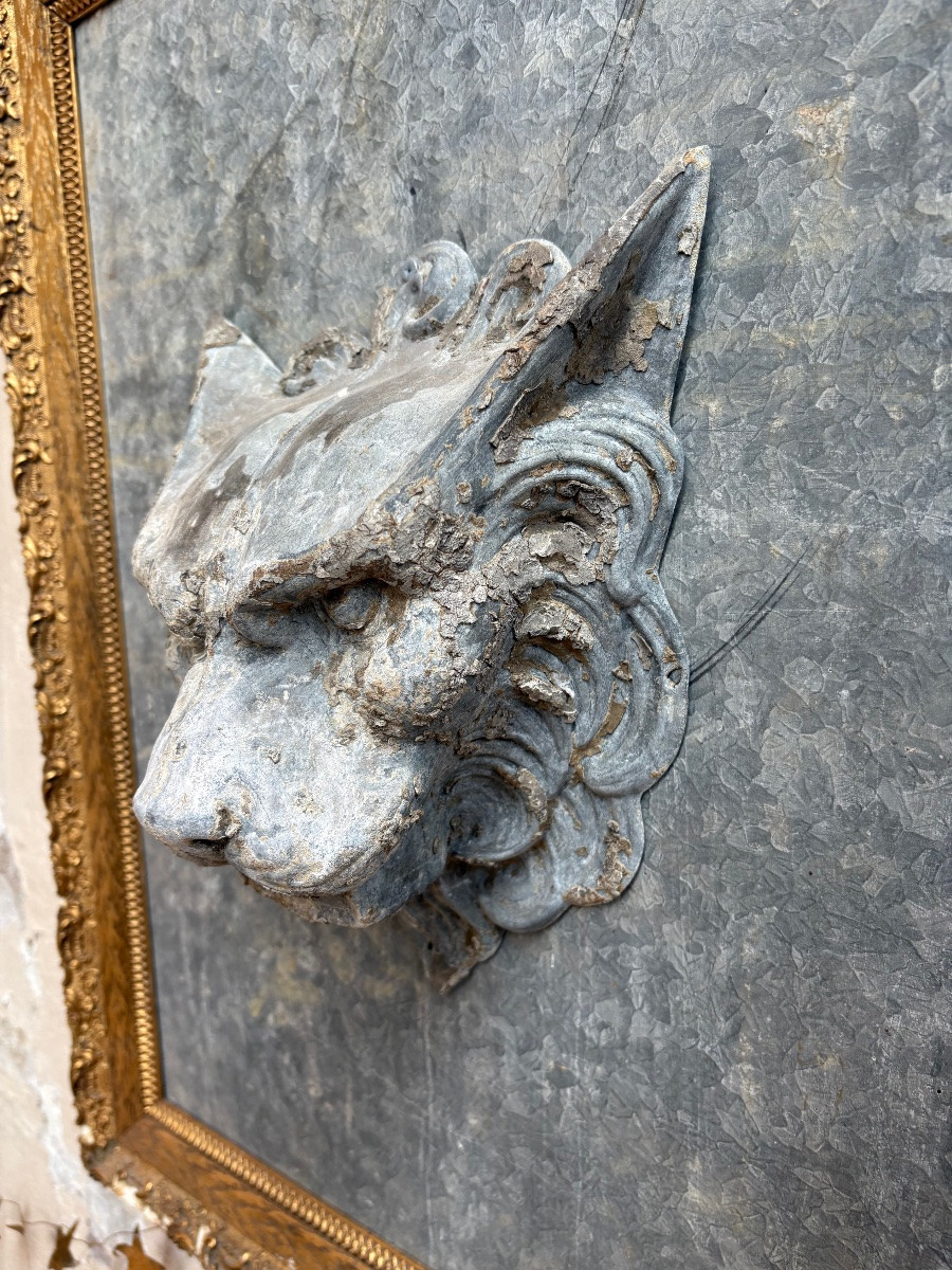1900 Zinc Gargoyle Head With Contemporary Decorative Frame -photo-3
