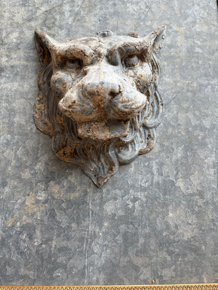 1900 Zinc Gargoyle Head With Contemporary Decorative Frame -photo-5