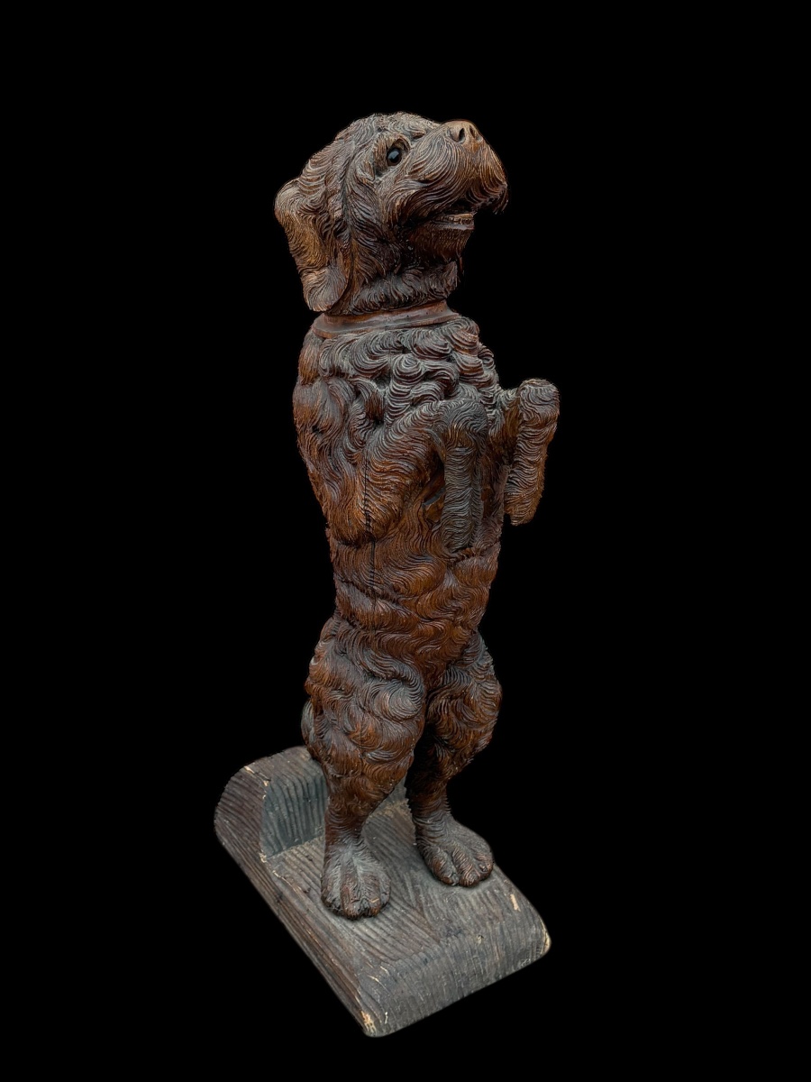 Chien art populaire en bois 19 eme travail forêt noir 