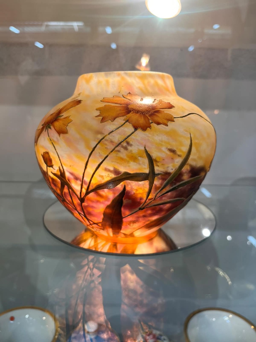 Art Nouveau Vase - Daum Décor Aux Arnicas -