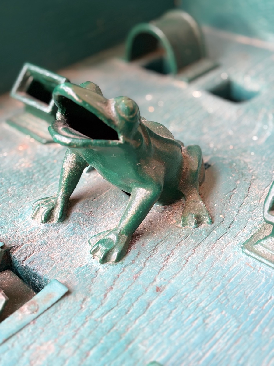 Antique Wooden And Cast-iron "frog" Game – Early 20th Century – Complete With Its Discs-photo-3