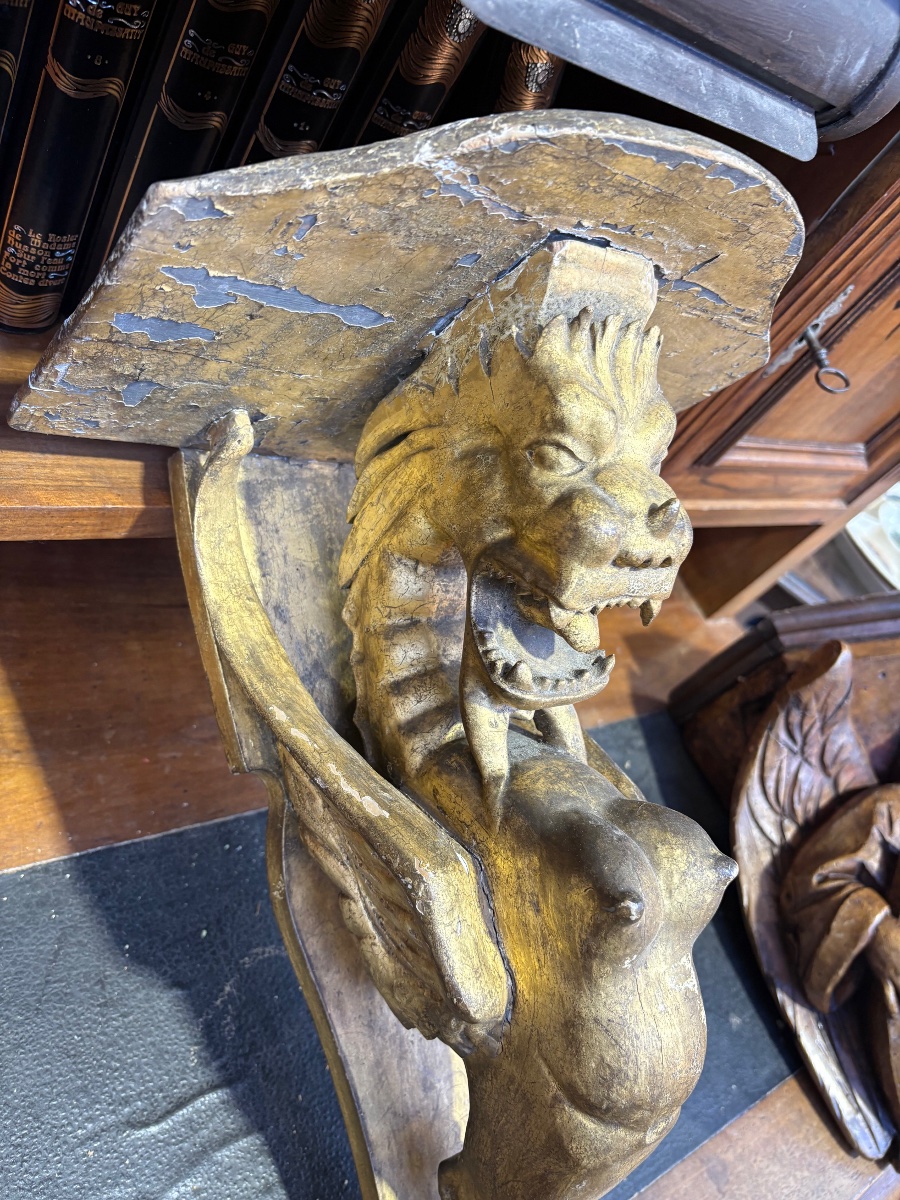 Wall Console With A Winged Dragon – Neo-gothic Style, 19th Century 