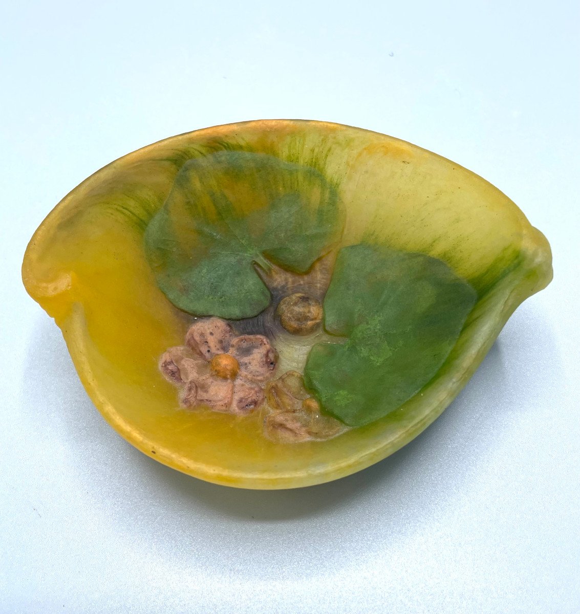 Vide Poche Art Nouveau En Pate De Verre Amalric Walter Nancy era Daum-photo-2