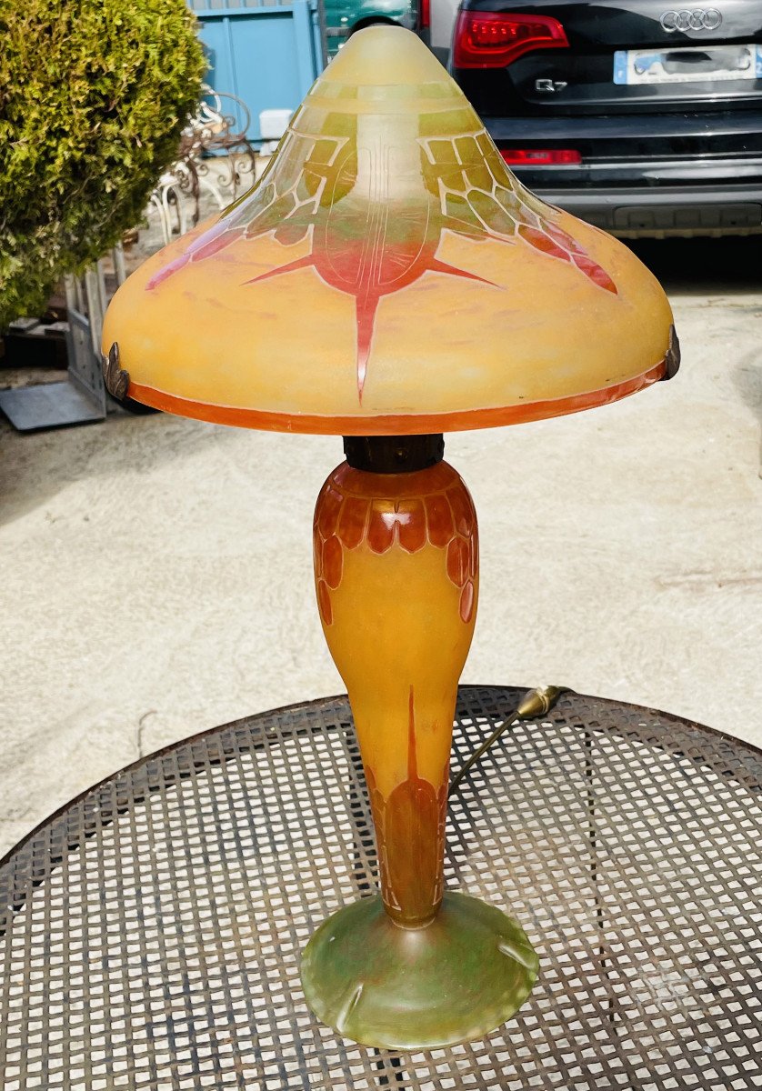 Imposing Art Deco "turtle" Mushroom Lamp Schneider - Le Verre Français
