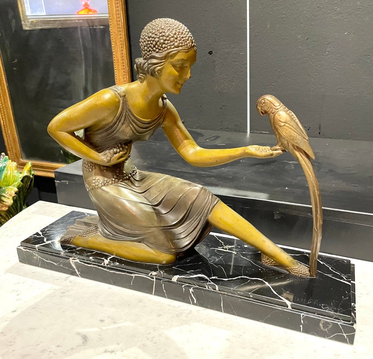 Art Deco Sculpture Dh Chiparus Young Woman With Parrot In Regulates And Marble-photo-2