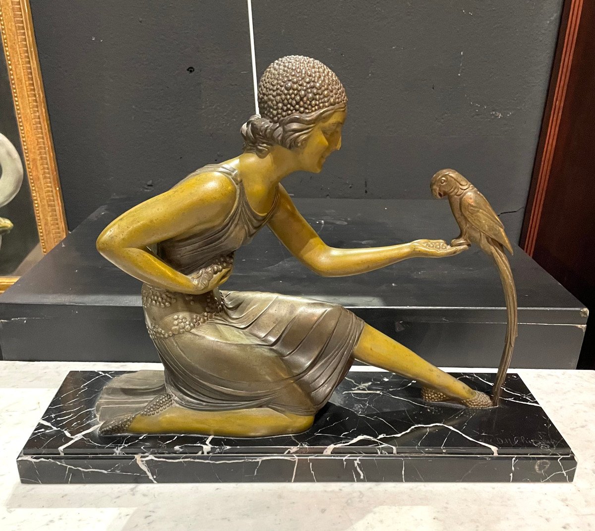Art Deco Sculpture Dh Chiparus Young Woman With Parrot In Regulates And Marble