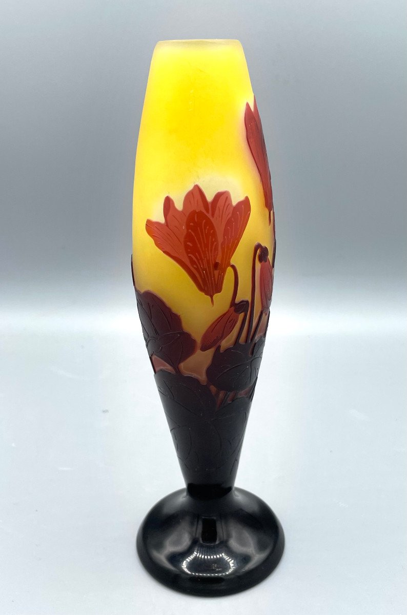 Art Nouveau Vase With Cyclamen Emile Gallé Nancy 1900-photo-2