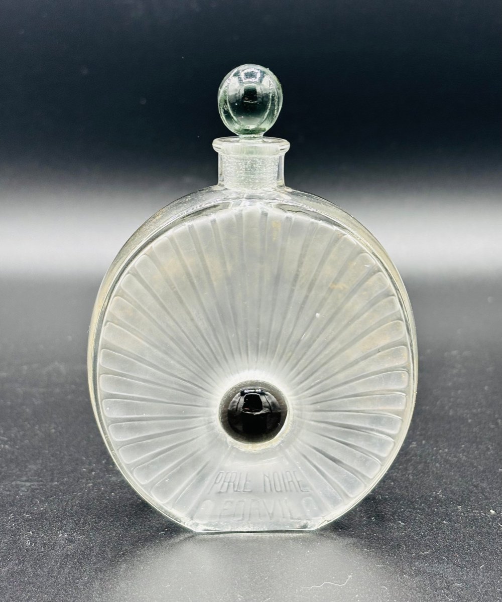Art Deco René Lalique Perfume Bottle "la Perle Noire" For Forvil