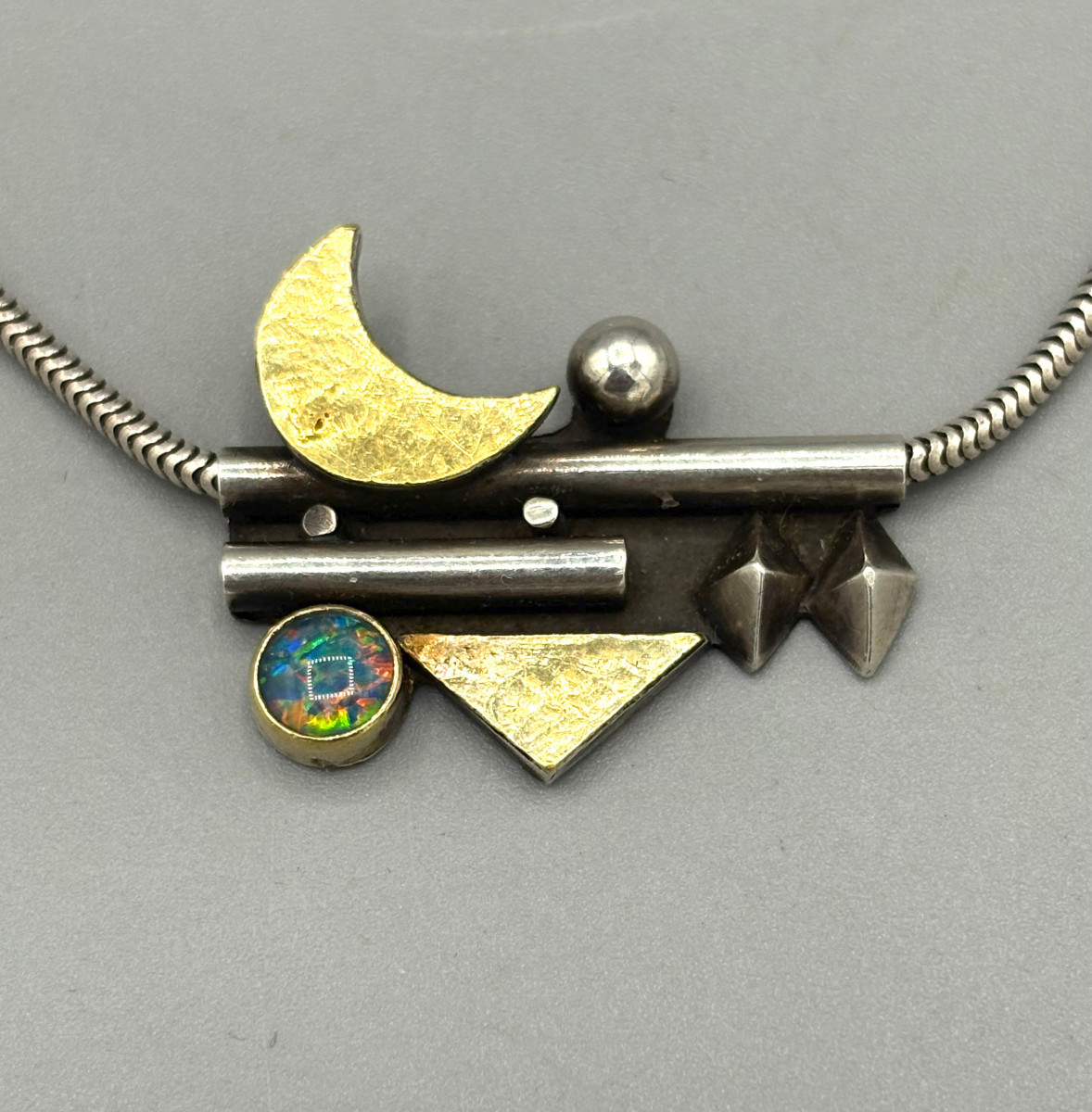 Collier Pendentif Linda Ladurner en Argent, Or et Opale