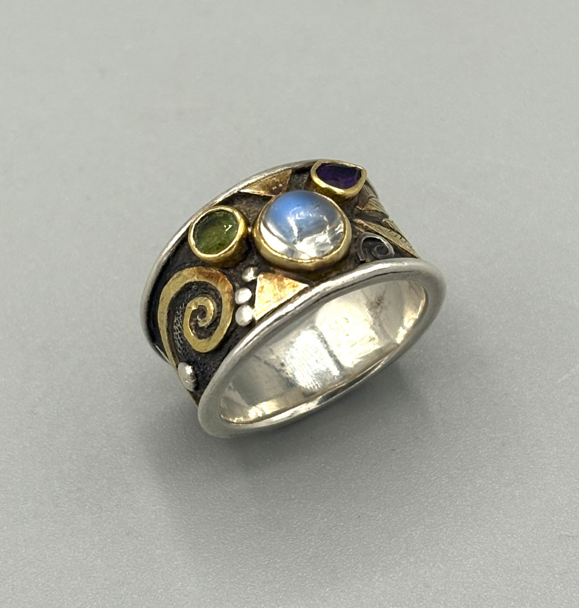 Bague Linda Ladurner en Argent, Or et Pierres