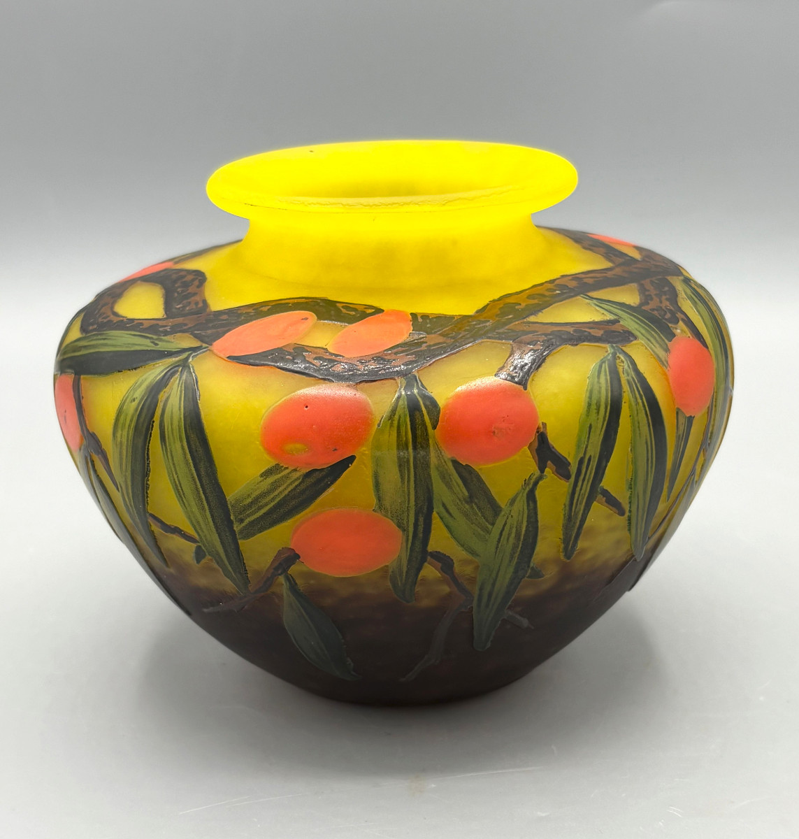Rare Vase Art Déco "Arbousiers" Schneider - Le Verre Français-photo-2