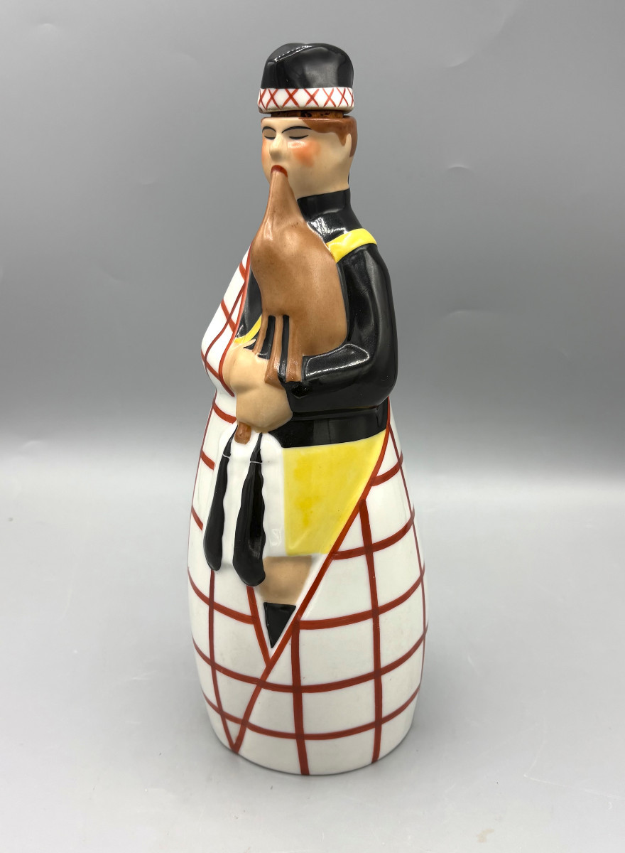 Art Deco Liqueur Bottle By Robj Paris "the Bagpipe Player"-photo-2