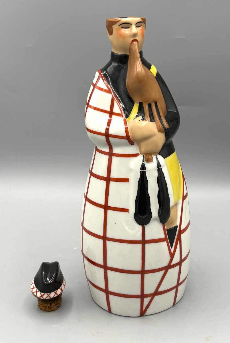 Art Deco Liqueur Bottle By Robj Paris "the Bagpipe Player"-photo-4
