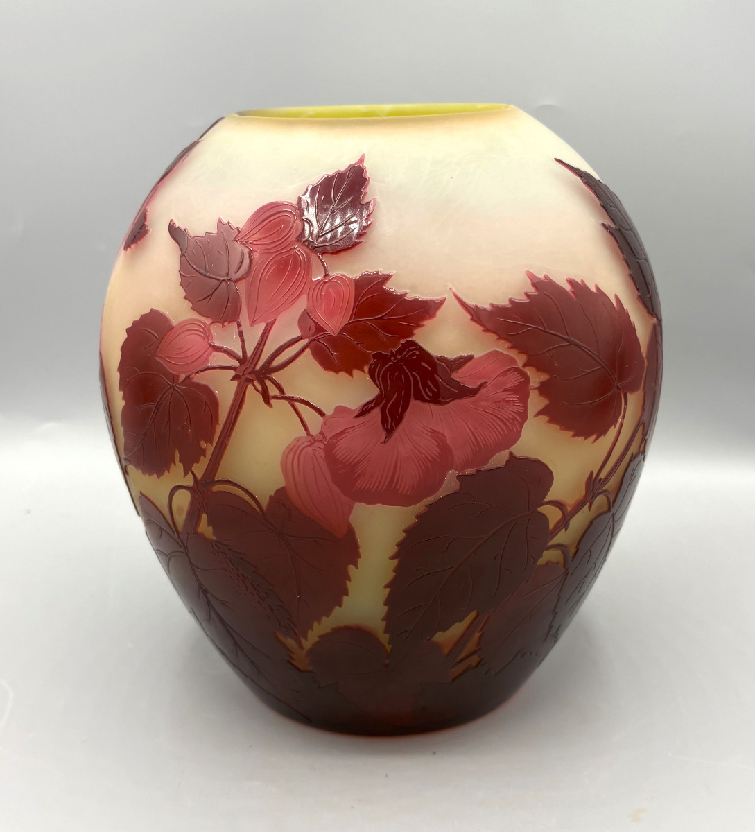 Imposant vase Art Nouveau "Abutilons" Emile Gallé à Nancy-photo-2