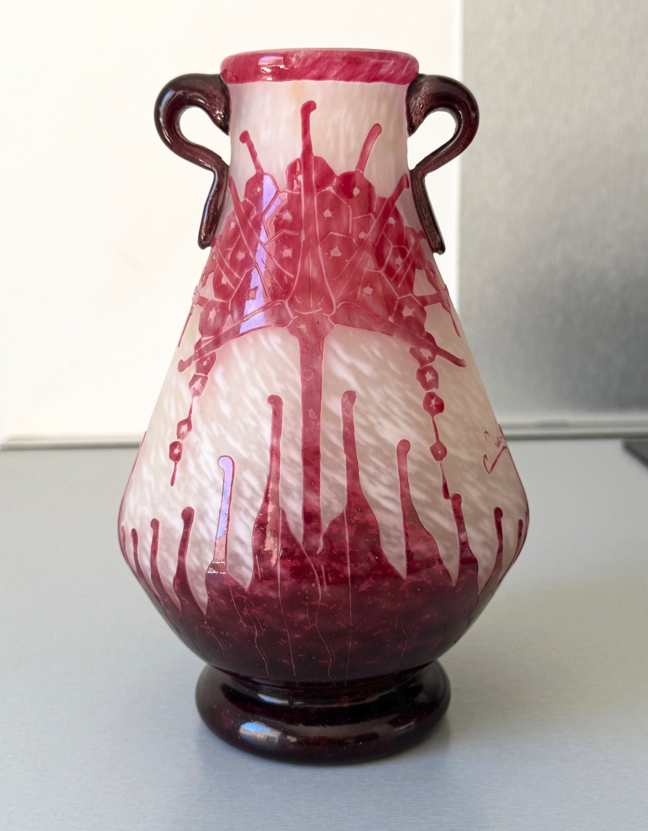 Art Deco "rhododendron" Vase By Schneider - Le Verre Français