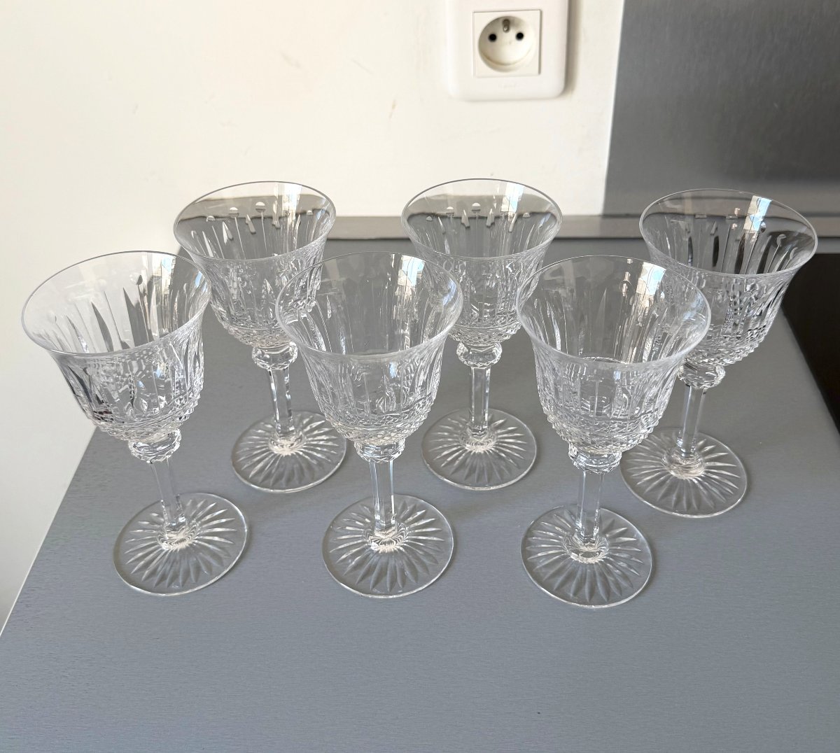 6 Verres à Vin en Cristal Saint Louis modèle Tommy-photo-3
