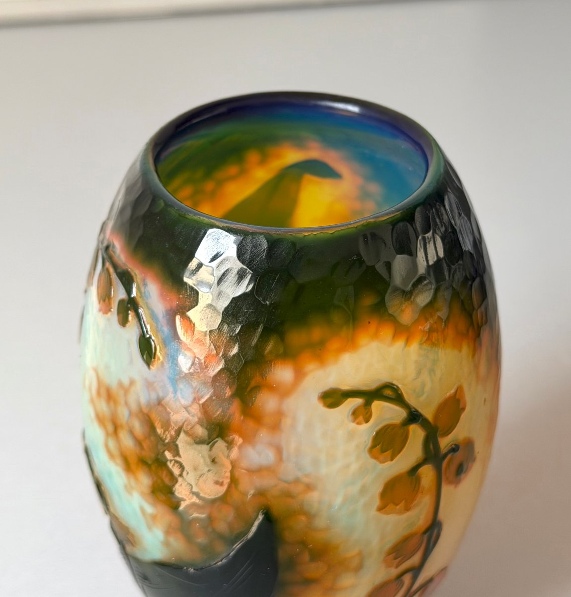 Daum Nancy Art Nouveau Hammered Lily Of The Valley Vase-photo-4