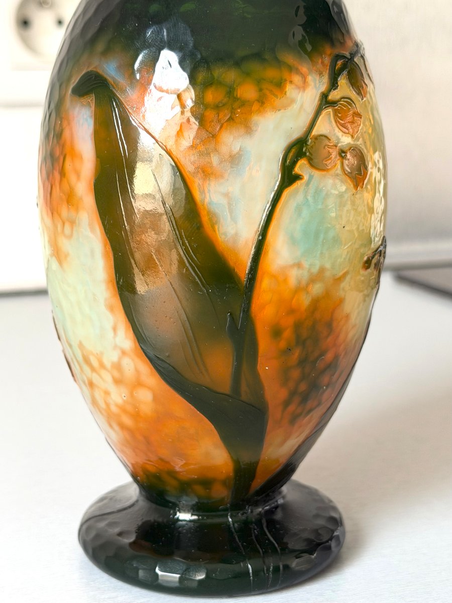 Daum Nancy Art Nouveau Hammered Lily Of The Valley Vase-photo-3