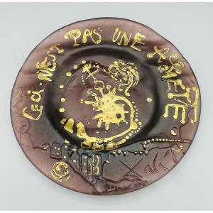 Salvador Dali Plate For Daum France "this Is Not A Plate"