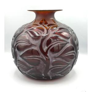 Vase Art Déco "Sophora" en verre Ambre Rouge de chez René Lalique 1926