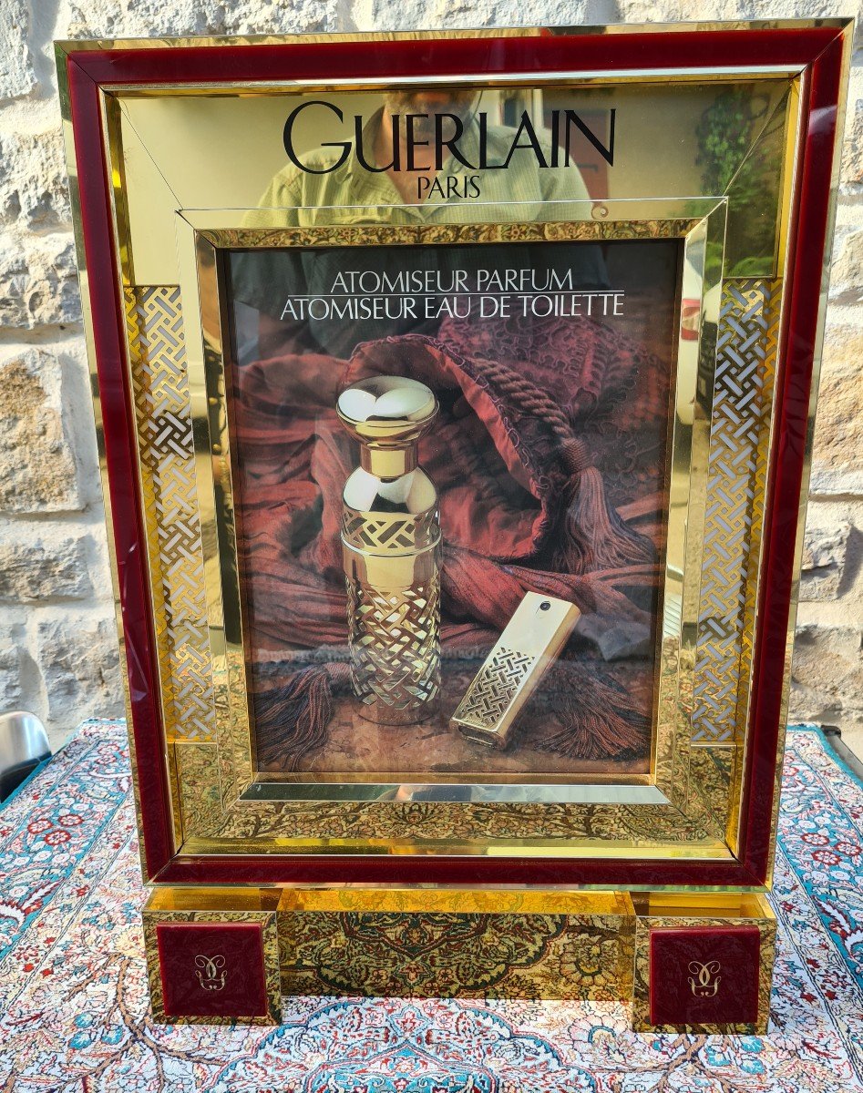 Panneau Lumineux Publicitaire "Guerlain "