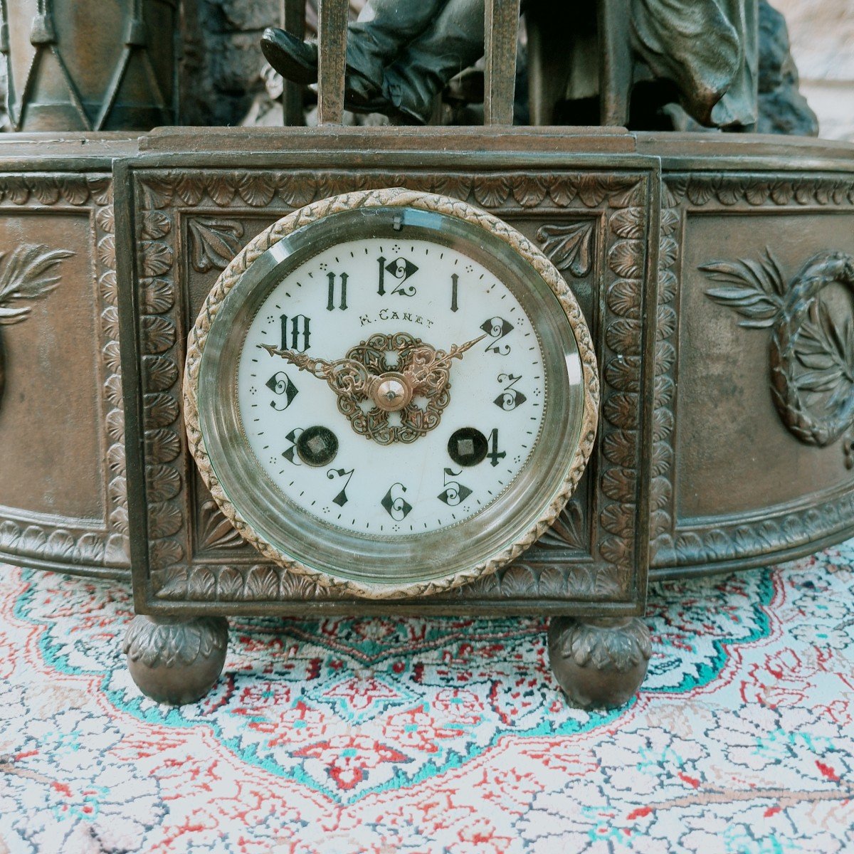 "eve De Wagram" - Patinated Spelter Clock Representing The Emperor Napoleon-photo-1