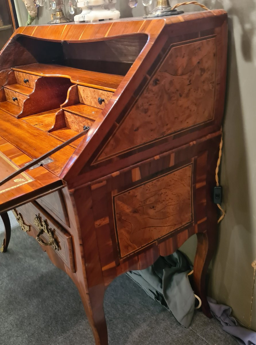 Bureau dos d'âne en marqueterie 18 ème -photo-8