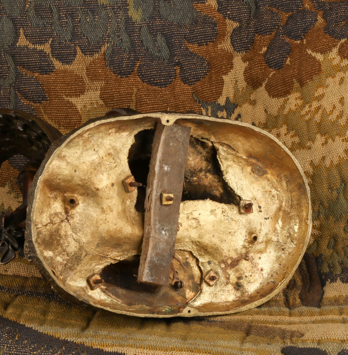 Ange agenouillé devant l'Enfant Jésus -photo-4