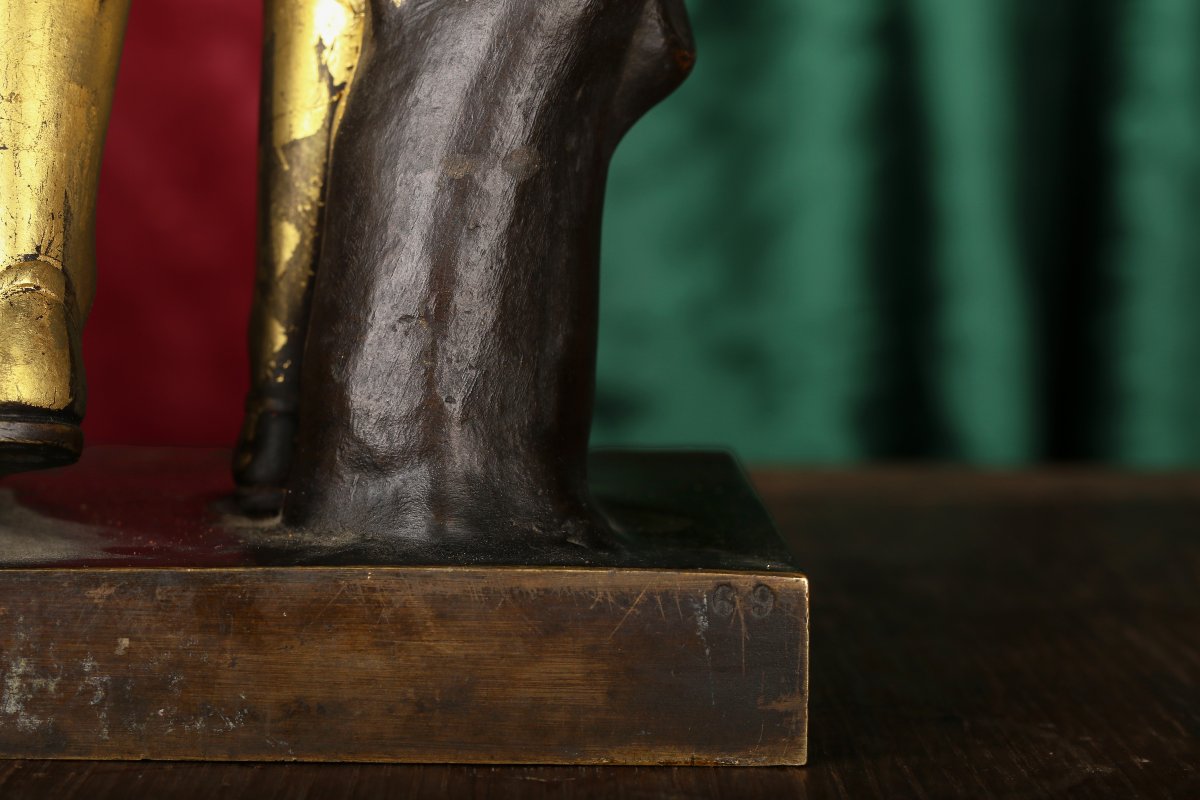 Figure en bronze présentant Diane de Gabies -photo-1