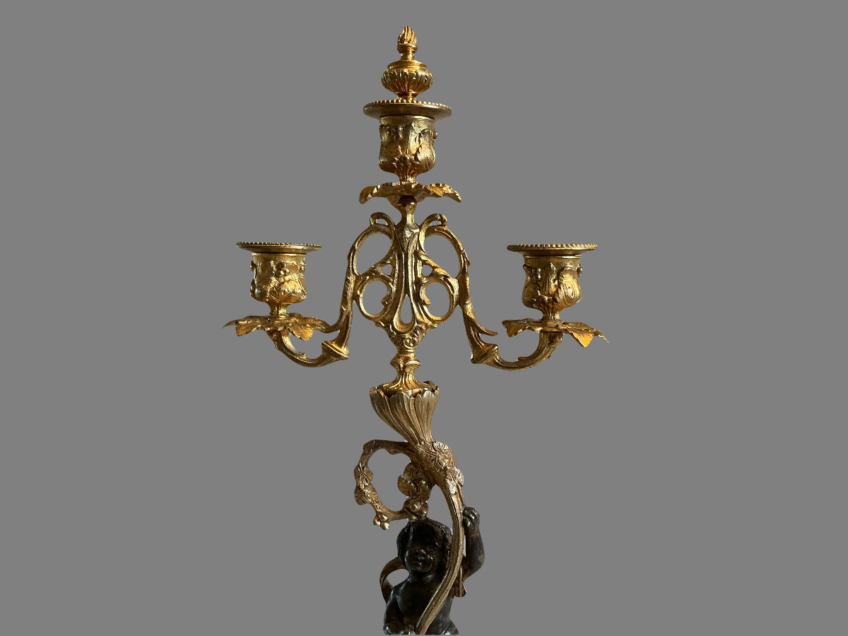 A Pair Of 19th-century Bronze Candelabra With Putti -photo-2
