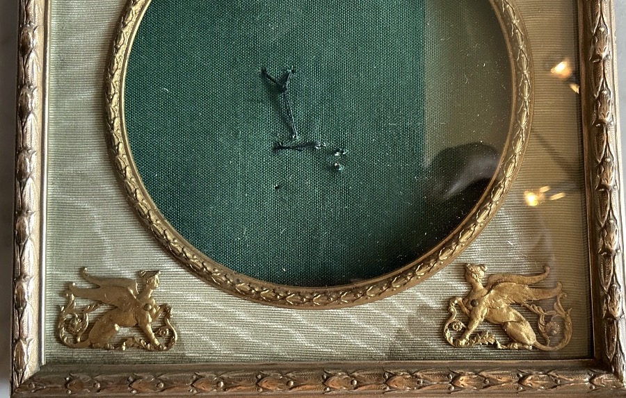 Early 19th-century Empire-style Bronze Frame With A Round Opening.-photo-2