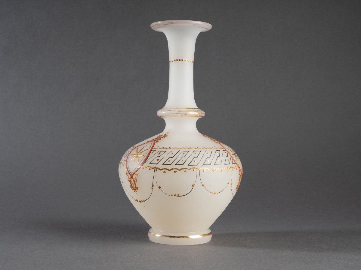 Vase In Opaline « pâte De Riz », 19th Century-photo-1