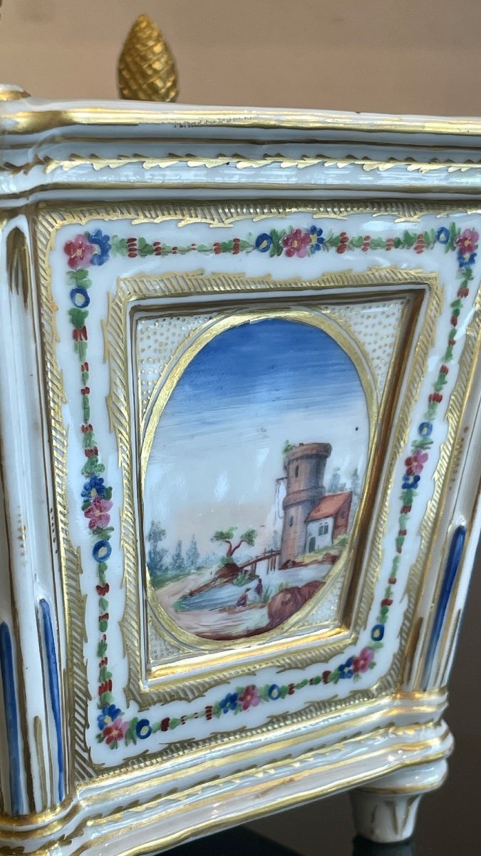 Porcelain Flower Box, Bordeaux Verneuilh Factory, 18th Century-photo-2
