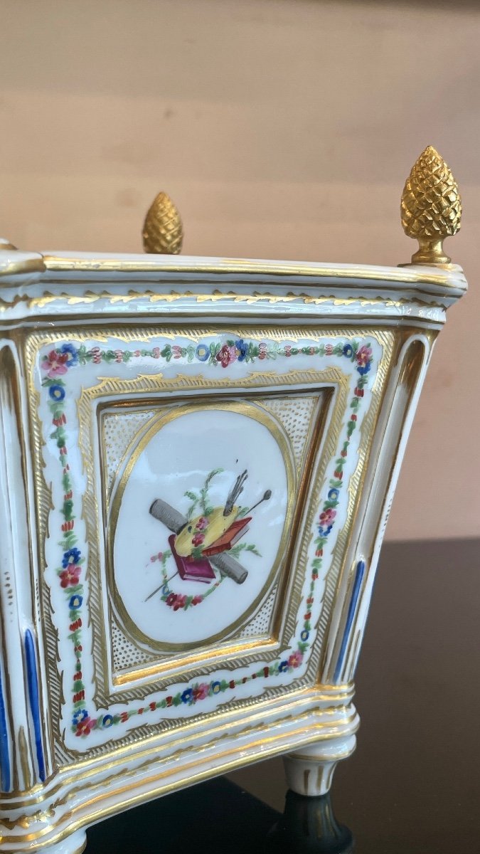 Porcelain Flower Box, Bordeaux Verneuilh Factory, 18th Century-photo-2