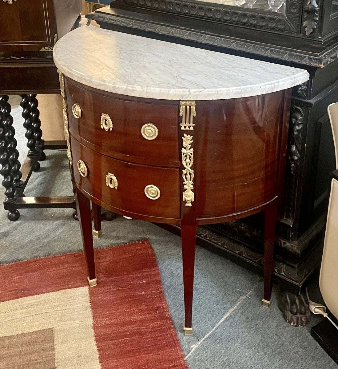 Console demie lune en acajou estampillée Claude-Mathieu Magnien (1741 - 1829), XVIIIe siècle -photo-2