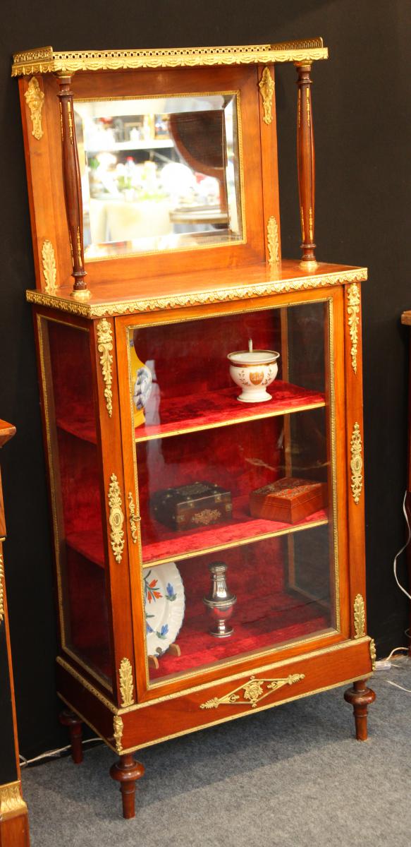 Vitrine d’époque Empire en acajou et bronze doré.-photo-2