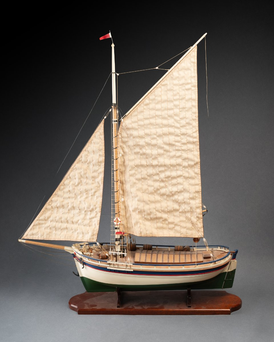 Maquette de gabare en bois, XXe siècle-photo-3