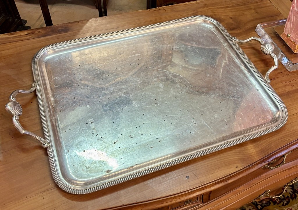 Plateau en métal argenté, début XXe siècle