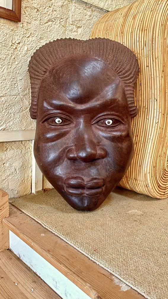Masque africain / sculpture africaine, XXe siècle