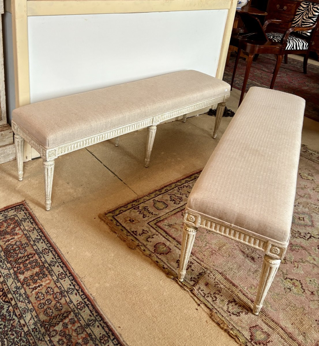 Paire de banquettes ou bouts de lit style Louis XVI, XIXe siècle-photo-2