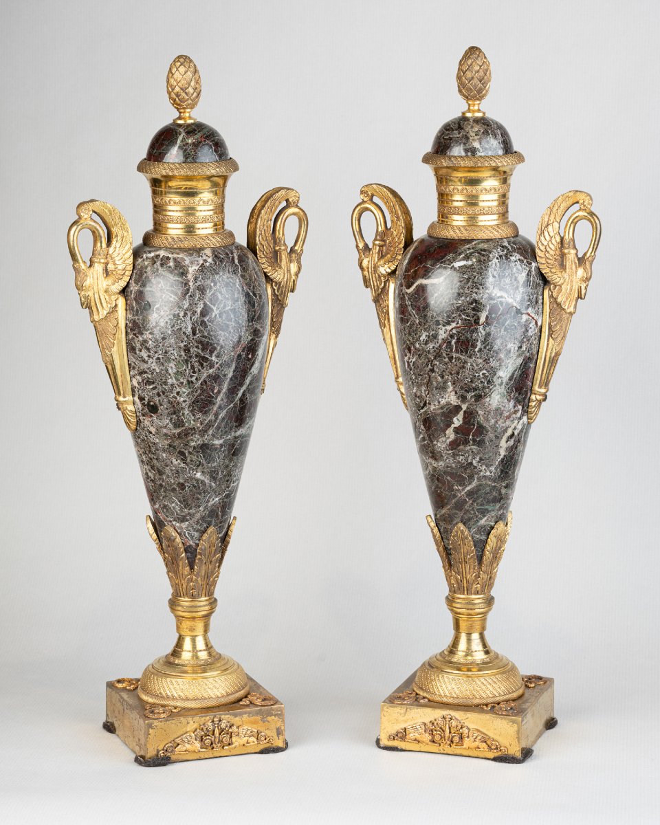 Neoclassical Urns With Marble And Gilt Bronze Lids, 19th Century-photo-2