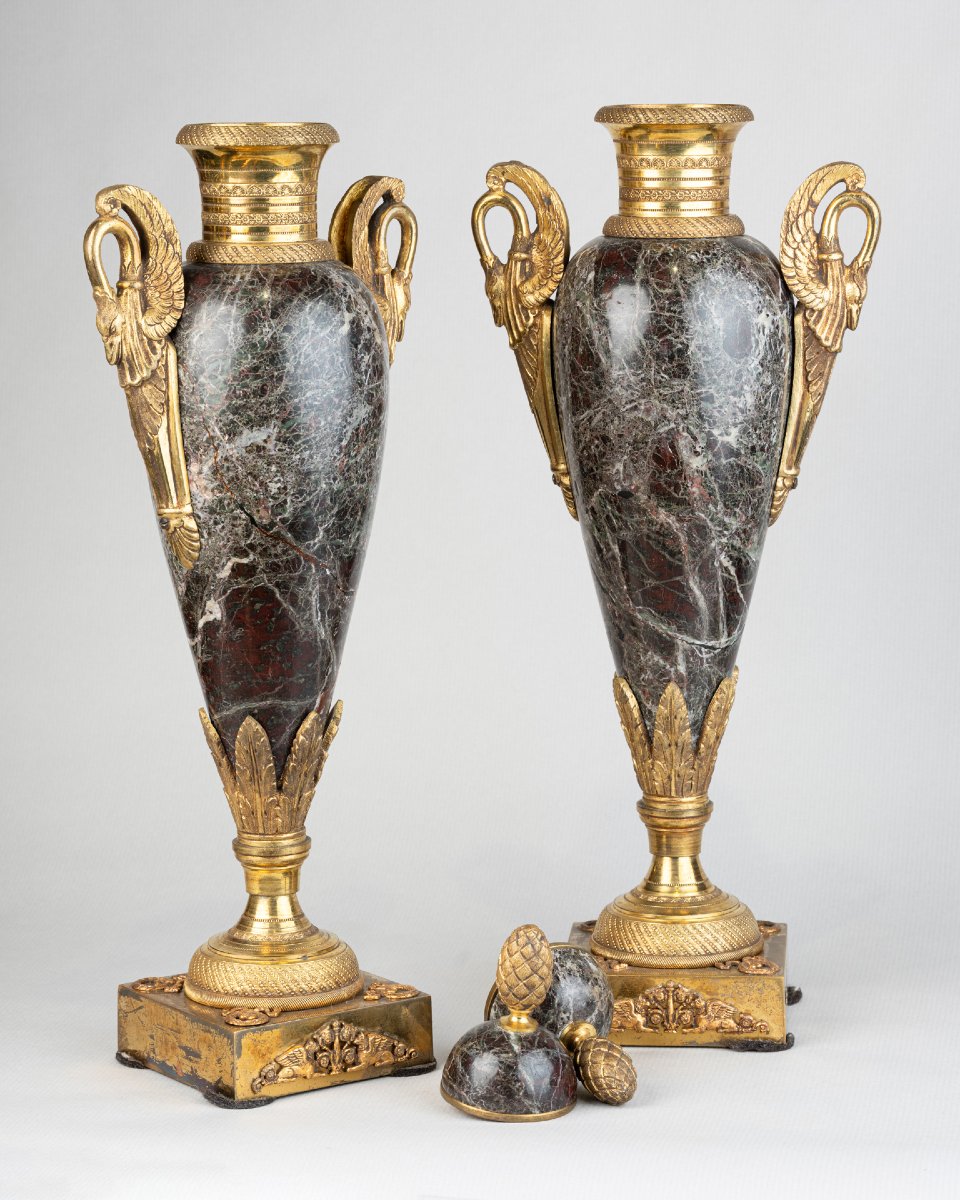 Neoclassical Urns With Marble And Gilt Bronze Lids, 19th Century-photo-5