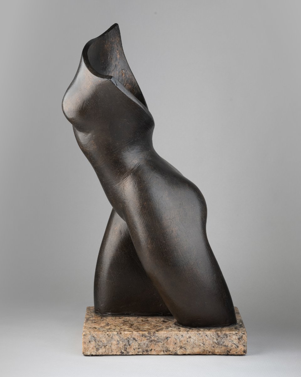 Sculpture en terre cuite à patine bronze, années 1940-photo-3