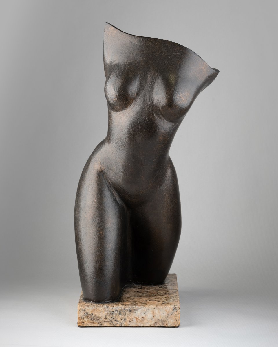 Sculpture en terre cuite à patine bronze, années 1940-photo-1